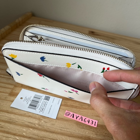 Kate spade wallet🎈🎈 - Picture 6 of 9